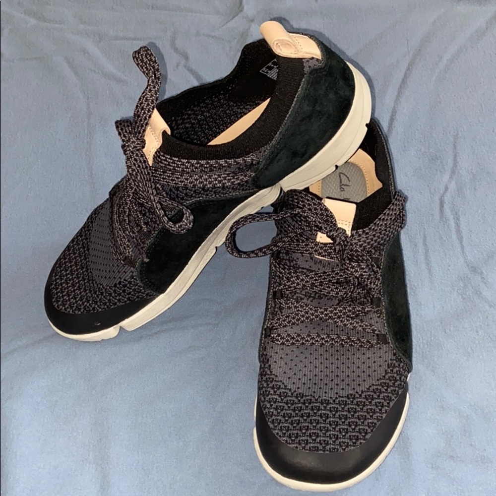 CLaRKS WOMEN’S TRI aMELIa